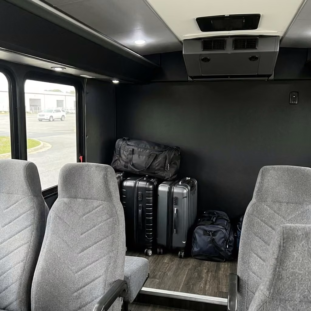 oviedo 15 passenger minibus luggage area