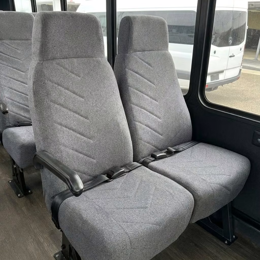 oviedo 18 passenger minibus high back seats
