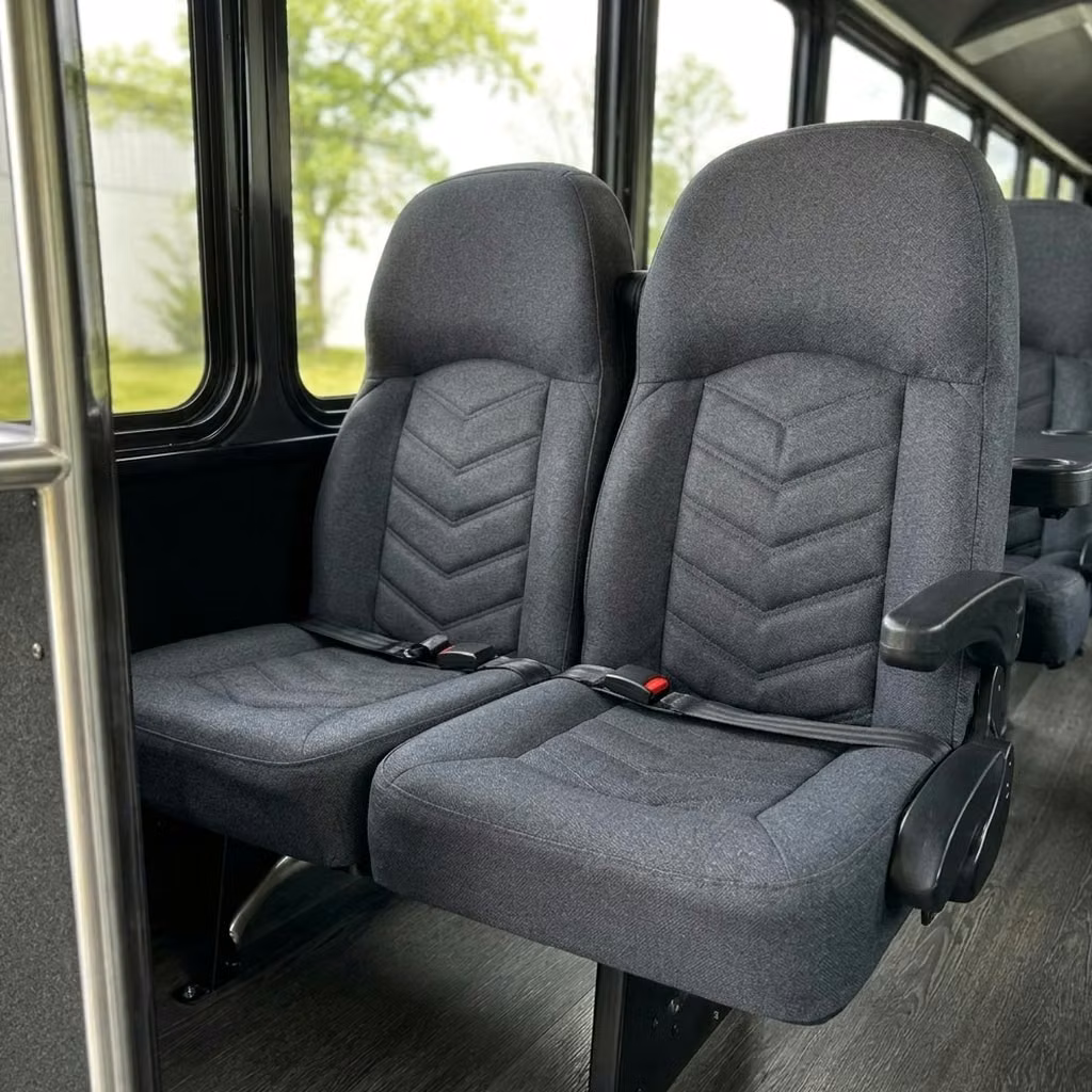 oviedo 25 passenger minibus high back seats
