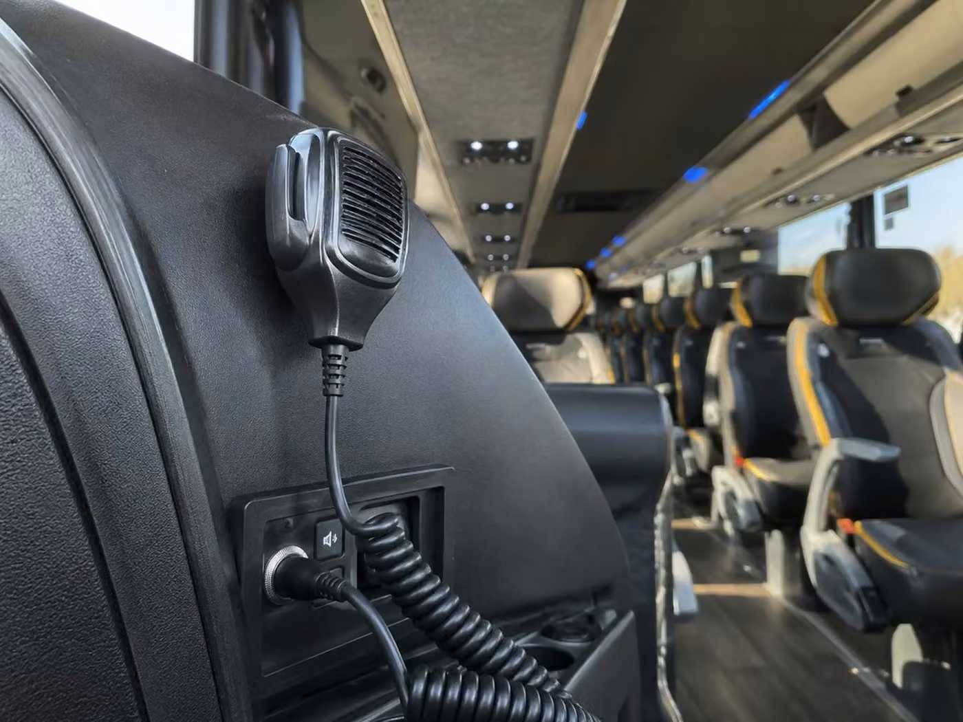 oviedo 56 passenger charter bus pa system