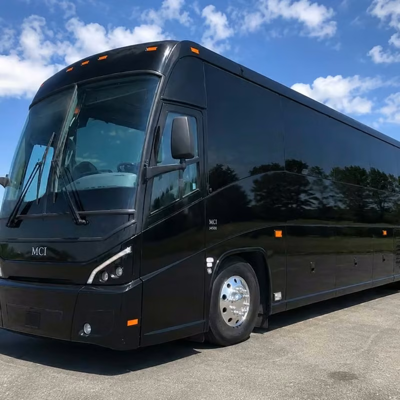 oviedo airports charter bus guide