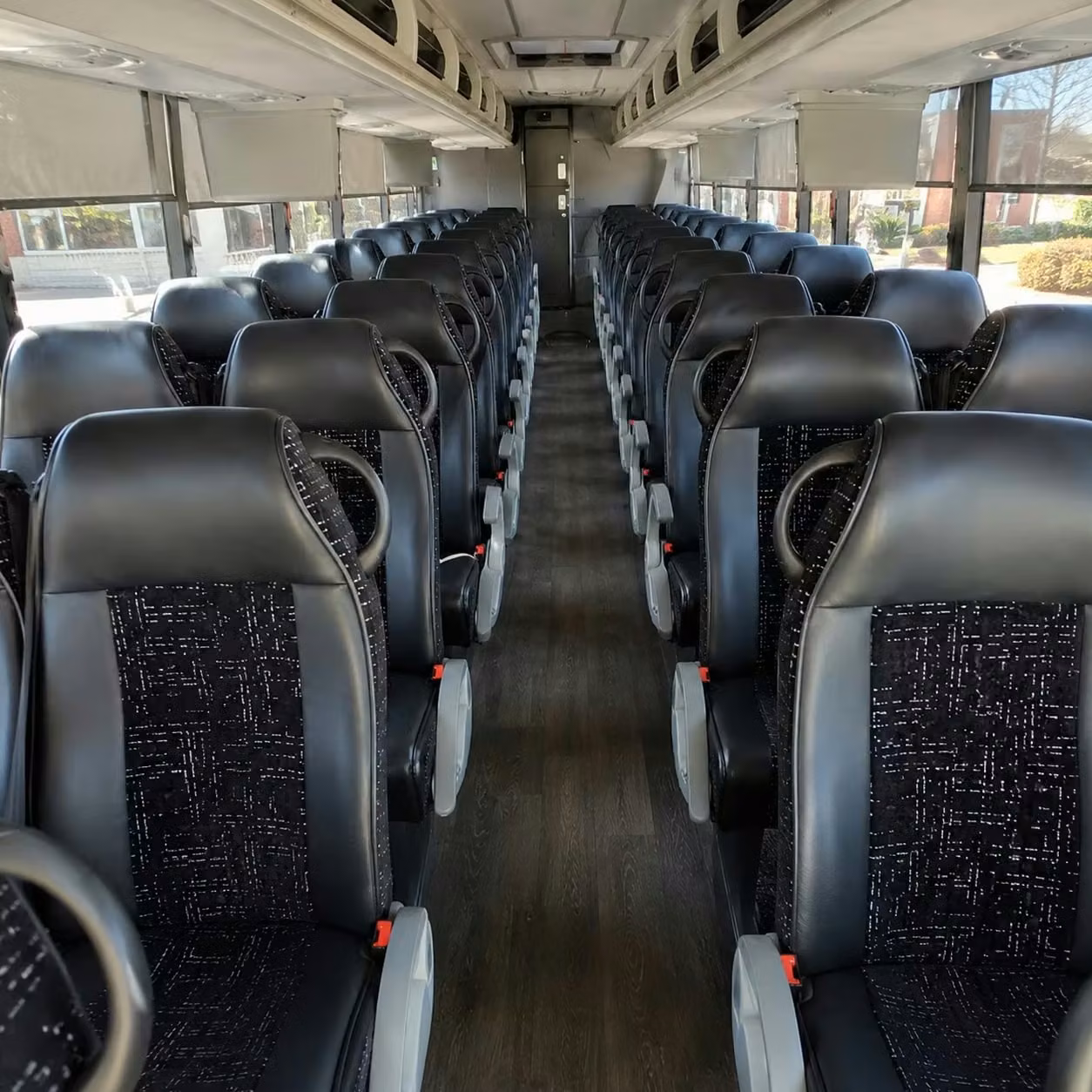 oviedo charter bus interior 3