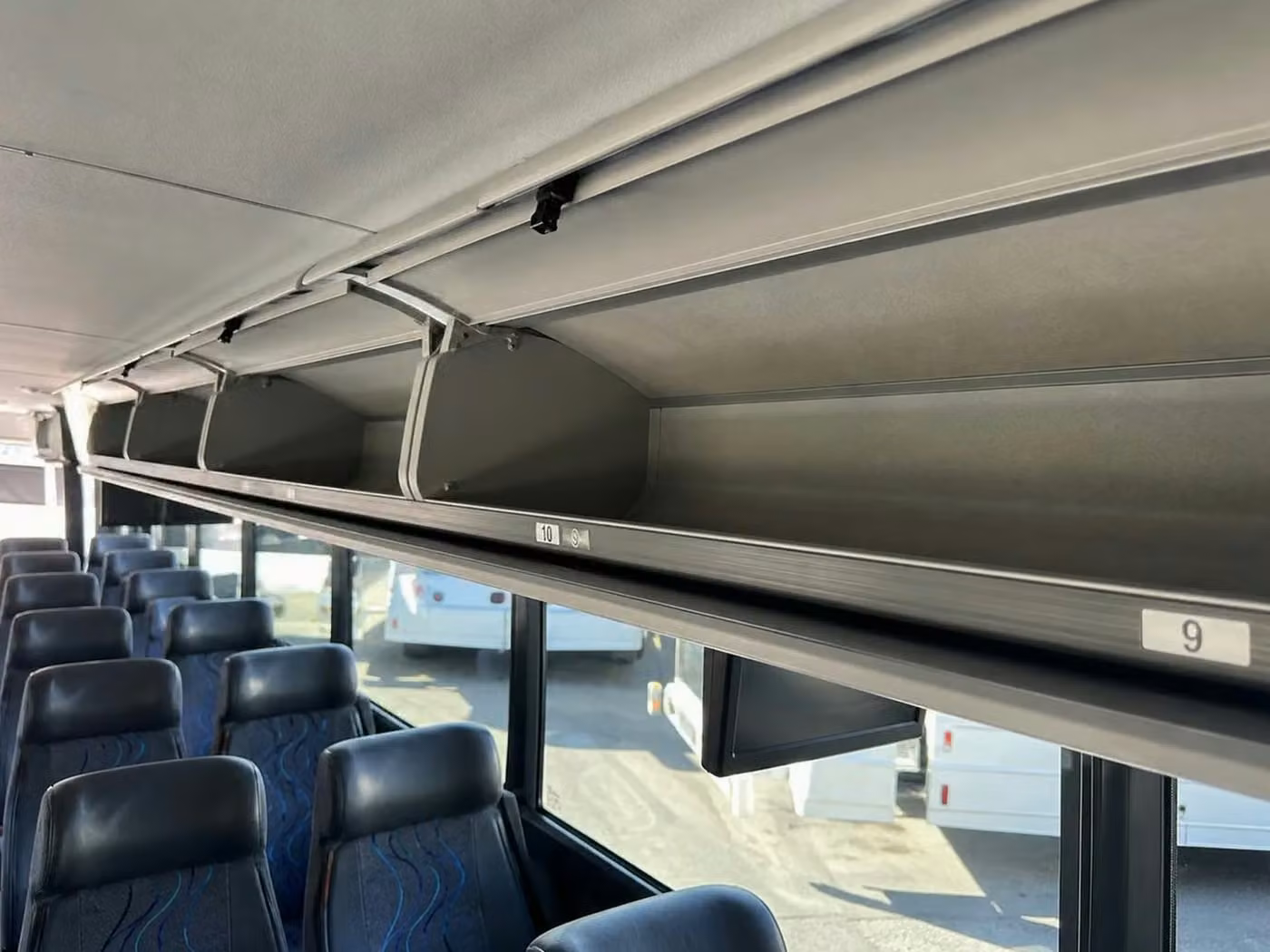 oviedo charter bus overhead storage