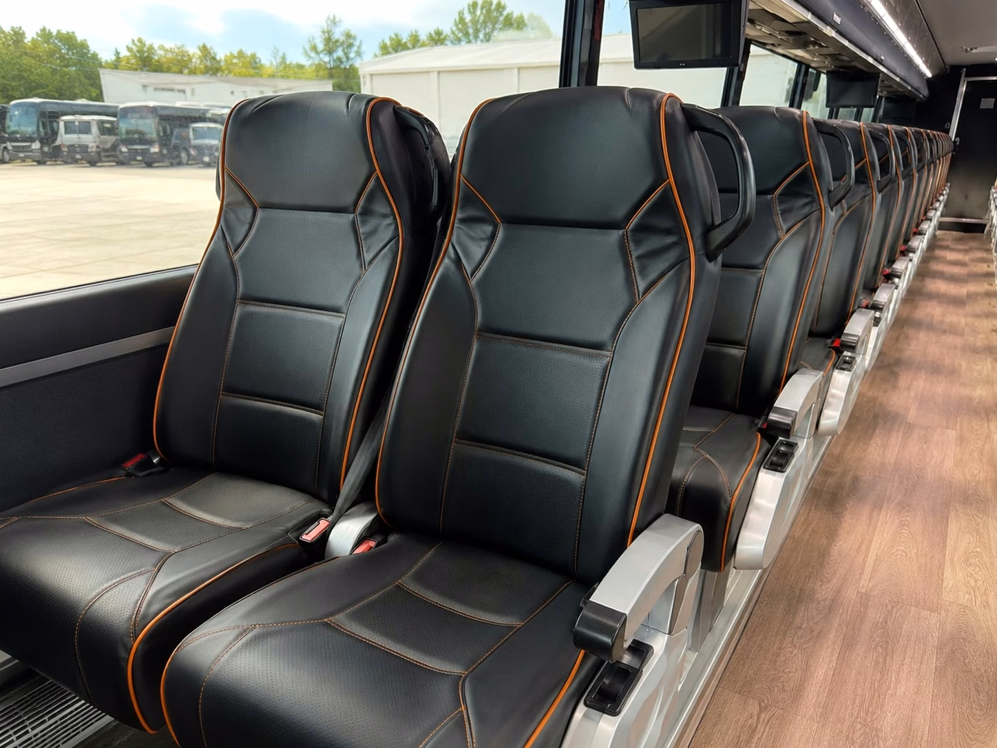 oviedo group shuttles for bachelor and bachelorette parties