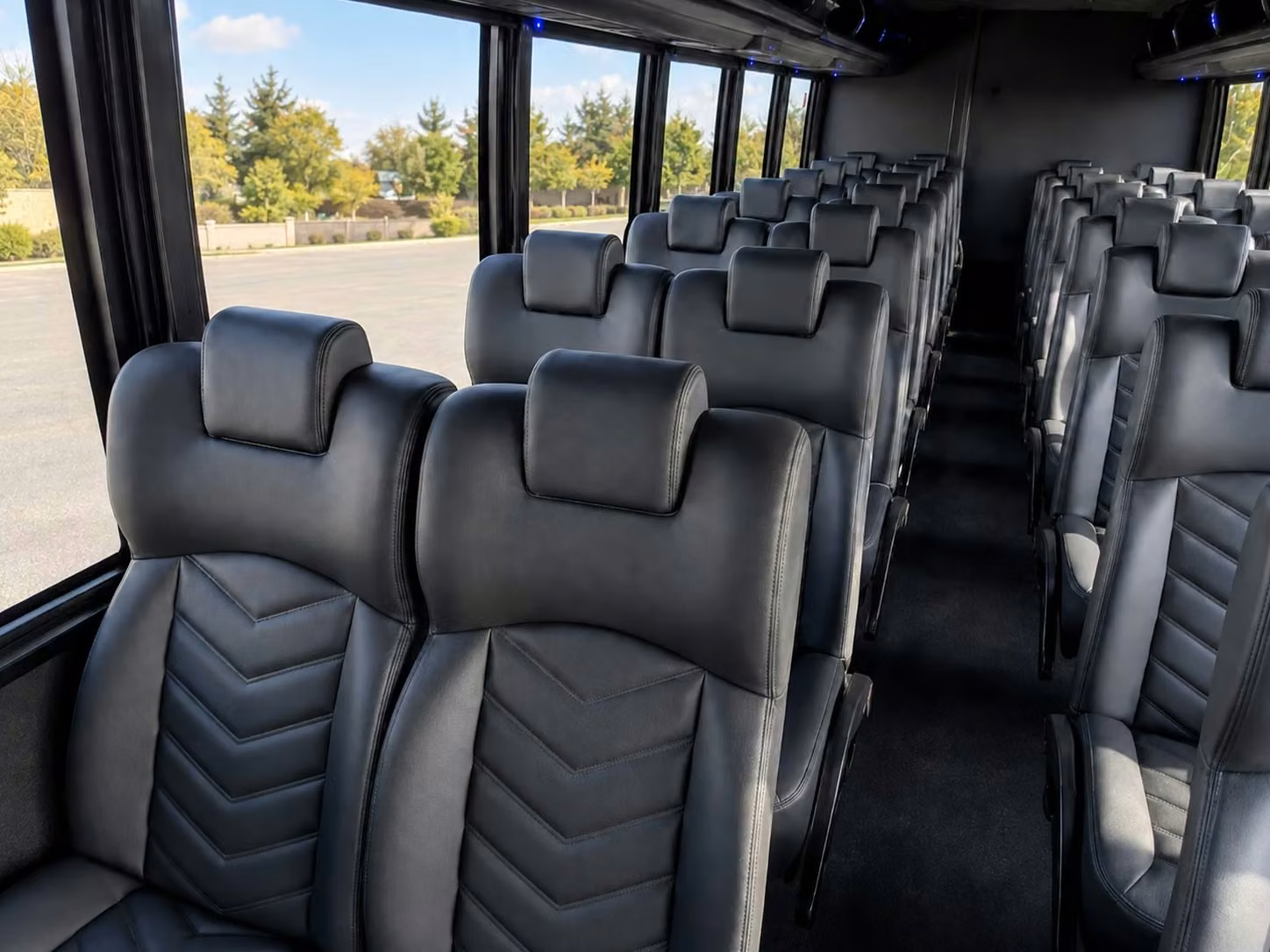 oviedo minibus interior 2